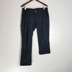 Women's Black Pants Size 10 SHORT